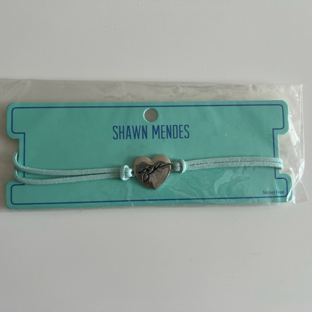 Shawn Mendes tour merch jewlery
